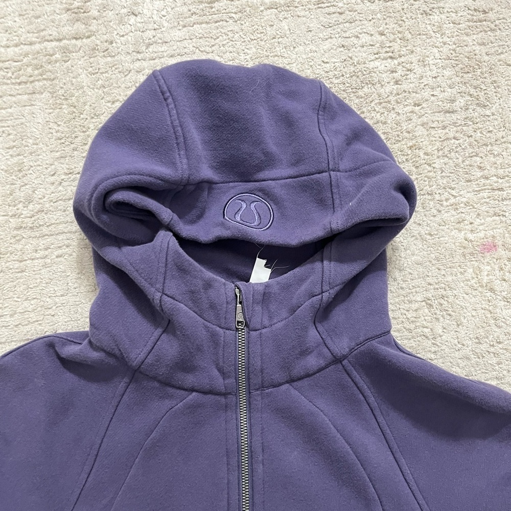 Lululemon Scuba Mid Weight Hoodie - Picture 2 of 7